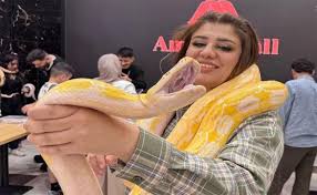 Read more about the article بين الخوف والفضول.. بغداد تحتضن مهرجاناً غير مسبوق لعشاق الزواحف