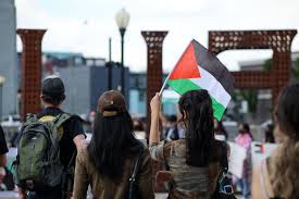 Read more about the article دعوات طلابية لتوسيع التضامن الدولي مع الفلسطينيين