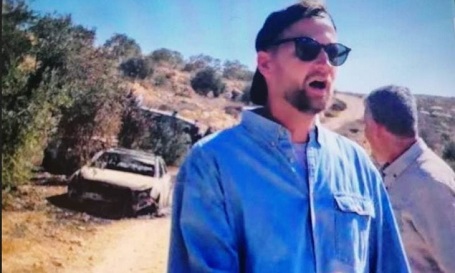 You are currently viewing جئتُ لأساعد فوجدتُ نفسي شاهداً على الألم والصمود: ألماني يروي مشاهداته في موسم قطف الزيتون بالضفة الغربية