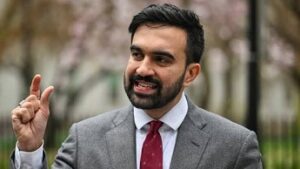 Read more about the article مراقبون: فوز “ممداني” صفعة مدوية للوبي الكيان الصهيوني وتحوّل في الوعي الأميركي