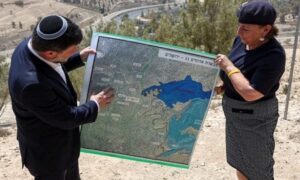 Read more about the article الإحتلال يوافق على إقامة 19 مستوطنة جديدة في الضفة الغربية المحتلة