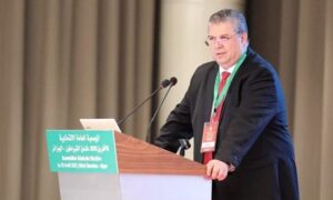 Read more about the article حبس شرف الدين عمارة في قضية فساد يفتح من جديد قضية الاستثمارات الإماراتية في الجزائر.. ولويزة حنون تطالب بطرد مسيري موانئ دبي