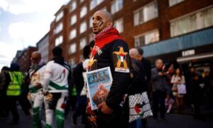 Read more about the article الغارديان: مروان البرغوثي يمثل المستقبل السياسي لفلسطين وعلى ترامب العمل على إطلاق سراحه