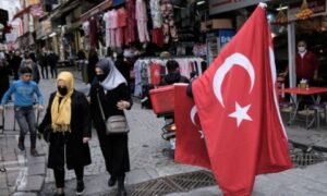 Read more about the article “لا حماية مؤقتة بعد الآن”.. تركيا تكشف عن شروط “مشددة للغاية” لبقاء السوريين على أراضيها.. ماهو “الكيملك”؟