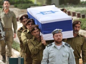 Read more about the article أطلق النار على نفسه.. جندي من الكيان جديد ينتحر بسبب “مشاكل نفسية” والحصيلة ترتفع لـ61 منذ بدء الحرب على غزة