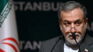 Read more about the article عراقجي يفتح النار على واشنطن و”تل أبيب”: اتفاقات وقف إطلاق النار في غزة ولبنان “حبر على ورق” والتوتر سيتصاعد