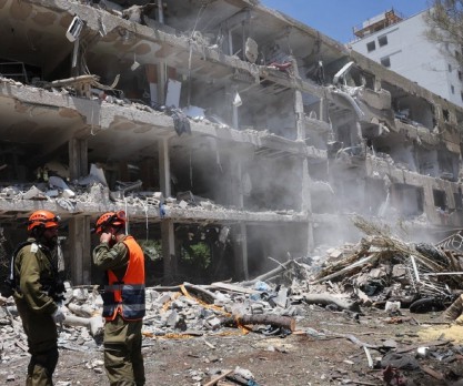 You are currently viewing إعلام عبري: صواريخ إيران حققت إصابات مهمة في الحرب والسلاح كان ناجعاً جداً بالفعل والكيان تستر على الخسائر