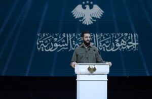 Read more about the article المعركة على سوريا تتخذ منحى جديدا.. إسرائيل تتخذ “قرارا دراماتيكيا” بشأن الرئيس أحمد الشرع وتنتظر قمة فلوريدا