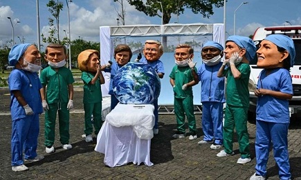 Read more about the article عقب عشر سنوات على اتفاق باريس للمناخ.. علماء يحذرون: العالم في خطر