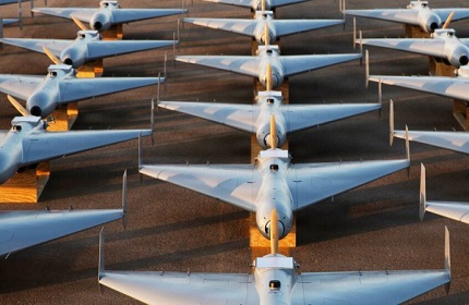 You are currently viewing رد أمريكي صاروخي.. أول سرب طائرات مسيرة “ذات استخدام واحد” في الشرق الأوسط