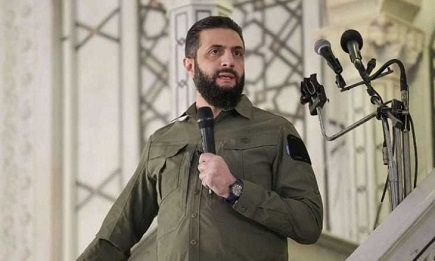 You are currently viewing نيويورك تايمز: تحوّلُ مُقاتل.. هل يستطيع أحمد الشرع أن يغيّر سوريا كما غيّر نفسه؟