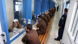 Read more about the article توثيق 9200 أسير في سجون الاحتلال