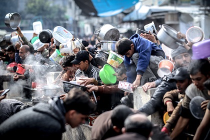 You are currently viewing “أونروا”: رغم إعلان “مرصد الجوع”.. 1.6 مليون شخص في غزة يواجهون مستوى حرج من المجاعة