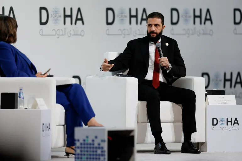 You are currently viewing الشرع: الكيان بتهرب من مجازر قطاع غزة بشن غارات على سوريا