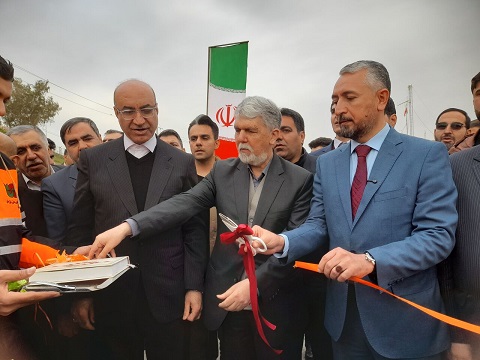 Read more about the article وزير الثقافة: تبسيط تنقل الزوار عبر الحدود، يرسخ الاواصر بين الشعبين الايراني والعراقي