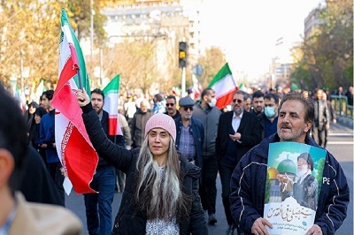 You are currently viewing إيران: مسيرات شعبية في عدد من المحافظات تنديداً بأعمال الشغب المسلح ودعماً للقيادة