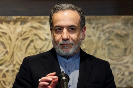 You are currently viewing عراقتشي من بيروت: واشنطن و”تل أبيب” تسعيان إلى دفع تظاهرات إيران نحو العنف