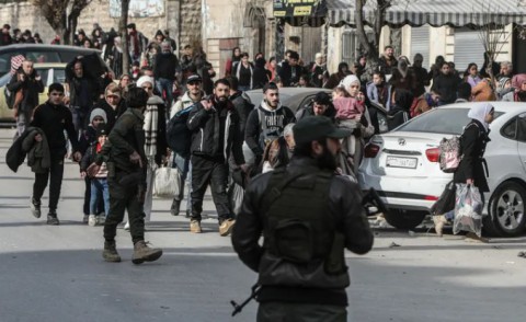 You are currently viewing هل يُفكّر الأكراد بـ”طرد جيش الشرع” من حلب أم تتكرّر “الأنفال” وماذا سيفعل الكيان “بعد ظُهور مُدرّعات تركية”؟.. “الجيش السوري” يُقلّد الإسرائيلي وتحذيرات من استهدافه “المساجد والكنائس”.. نزوح وتهجير وذاكرة الحرب تعود من جديد!