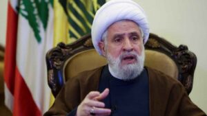 Read more about the article حزب الله يقول إنه سيكون “مستهدفا” في أي هجوم محتمل على إيران ويحذر من  أن أي حرب جديدة “ستشعل المنطقة” ويؤكد: “لكن لسنا حياديين”