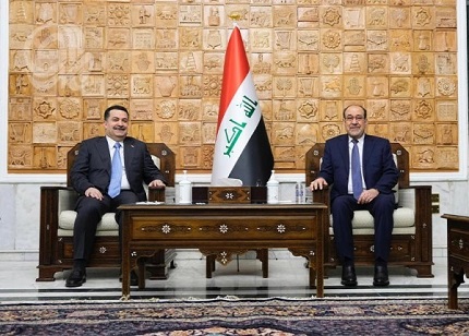 You are currently viewing كواليس التفاهمات السرّية: السوداني والمالكي يبحثان التسوية و3 قوائم على الطاولة بعد رسالة الفصائل إلى واشنطن.. هل تستبدل «المقاومة» البزة العسكرية بالجِينز؟!