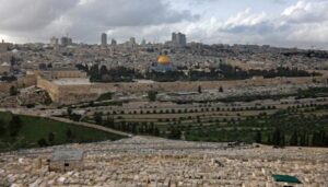 Read more about the article «شيك على بياض» مقابل الرحيل.. فصول تهجير جديدة في القدس الشرقية