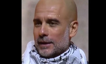 You are currently viewing متوشحا بالكوفية.. غوارديولا يجدد دعمه لفلسطين ويهاجم الصمت العالمي