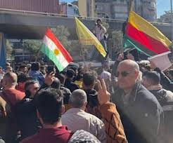 Read more about the article تظاهرات في إقليم كردستان العراق والعالم استجابة للنفير العام دعماً لـ”قسد”