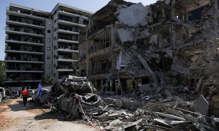 You are currently viewing واشنطن بوست: الكيان وإيران يتبادلان ضمانات بعدم “بدء الهجوم”