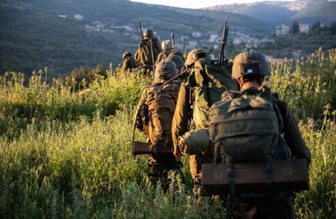 Read more about the article لواء “جولاني” الإحتلال يجري تدريبات عسكرية بالذخيرة الحية بالجليل سيرا على الأقدام بتضاريس تشبه مواقع “حزب الله”