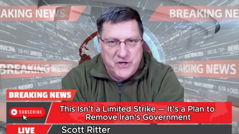 You are currently viewing تحذيراتٌ صادمةٌ خطيرةٌ: العدوان سيُغيِّر الشرق الأوسط! ضابط الاستخبارات الأمريكيّ ريتر: يُمكِن لإيران إرسال حاملة الطائرات لقاع المحيط.. الكيان غيرُ مستعد لآلاف الصواريخ الإيرانيّة.. البحريّة الأمريكيّة ستُواجِه هزيمةً مخزيةً ومميتةً.. المفاوضات لإسقاط النظام