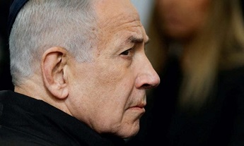 Read more about the article ترامب يجدد المطالبة بإصدار عفو عن نتنياهو المتهم بالفساد