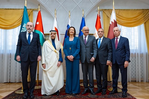 You are currently viewing بيان مشترك: وزراء خارجية عرب يؤكدون في سلوفينيا على تثبيت وقف إطلاق النار في غزة