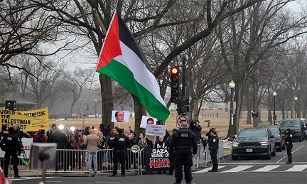 هل يستطيع نتنياهو دفن فلسطين تحت أنقاض إيران؟