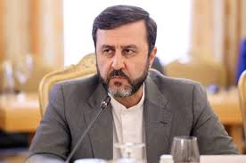 Read more about the article غريب آبادي: من يبدأ الحرب لا يملك قرار إخمادها.. وتبعاتها تتجاوز حدود الصراع