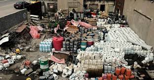 Read more about the article الأمن العراقي يضبط أكثر من 35 طناً من مواد منتهية الصلاحية في البصرة