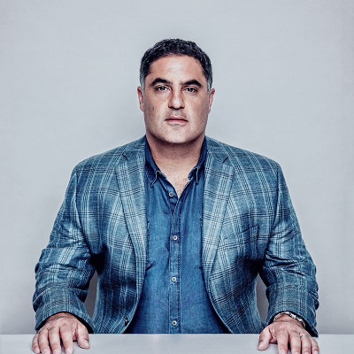 Read more about the article الإعلامي والمحاور سينك اويغور