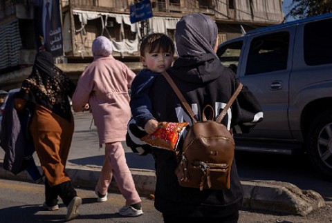 You are currently viewing الأمم المتحدة تعلن “أزمة إنسانية كبرى” في الشرق الأوسط وتدعو لضمان ممر آمن لجميع المدنيين الفارين