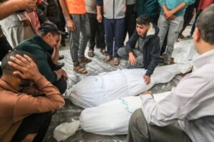 Read more about the article خلال الـ24 ساعة الماضية.. شهداء يرفعون حصيلة ضحايا حرب الإبادة الإحتلال الصهيوني على قطاع غزة إلى 72 ألفا و133