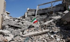 Read more about the article الغارديان: خطة الحرب الأمريكية- الصهيونية فشلت وإيران ليست الضاحية أو غزة لتطبق عليها عقيدة الدمار الشامل