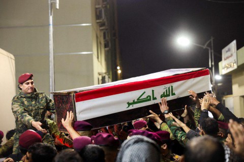 You are currently viewing شهداء بقصف جوي استهدف أحد المنازل وسط العاصمة بغداد.. وفصائل عراقية تُنفذ 21 عملية ضد قواعد أمريكية بالمنطقة