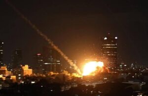 Read more about the article إسقاط مسيّرات في أربيل.. استهداف قاعدة عسكرية والقنصلية الأميركية