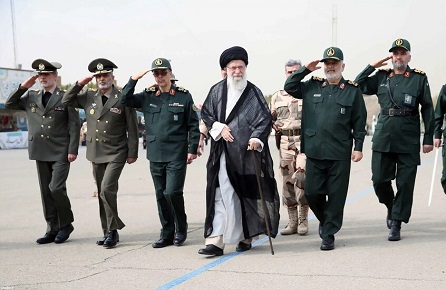 Read more about the article الحرس الثوري الإيراني: سنطلق بعد قليل أعنف عملياتنا الهجومية ضد الكيان والقواعد الأمريكية