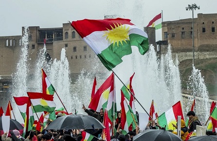 Read more about the article أكسيوس: بتحريض من نتنياهو.. ترامب هاتف قادة أكراداً في العراق لبحث دورهم في الحرب ضد إيران