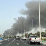 الإمارات تعلن مقتل شخص واندلاع حريق بمنشأة بترولية بعد سقوط صاروخ ومسيّرة في أبوظبي والفجيرة