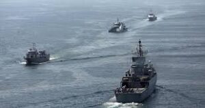 Read more about the article إيران تتوعد بمهاجمة أي سفينة تحاول المرور عبر مضيق هرمز