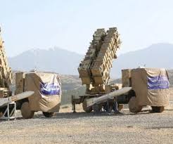 Read more about the article بلومبرغ: إيران تحاول عمداً استنزاف أنظمة الدفاع الجوي ومخزون الصواريخ الأميركية