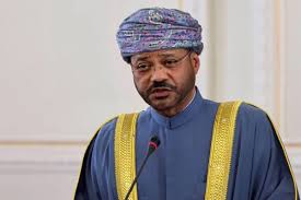Read more about the article وزير خارجية عُمان: الرد الإيراني على الأهداف الأمريكية في المنطقة “نتيجة حتمية ومؤسفة”
