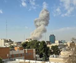 You are currently viewing “رويترز” عن مصادر خليجية: الولايات المتحدة أشعلت الحرب مع إيران لكن دول الخليج تدفع الثمن