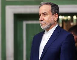 You are currently viewing عراقتشي: الولايات المتحدة ستندم بشدة على إغراق الفرقاطة الإيرانية “دنا”