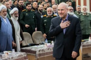 Read more about the article قاليباف: لا نثق بأمريكا وتجربتنا في التفاوض معها واجهت دائما الفشل ونقض العهود ولدينا حسن النية في المفاوضات الجديدة